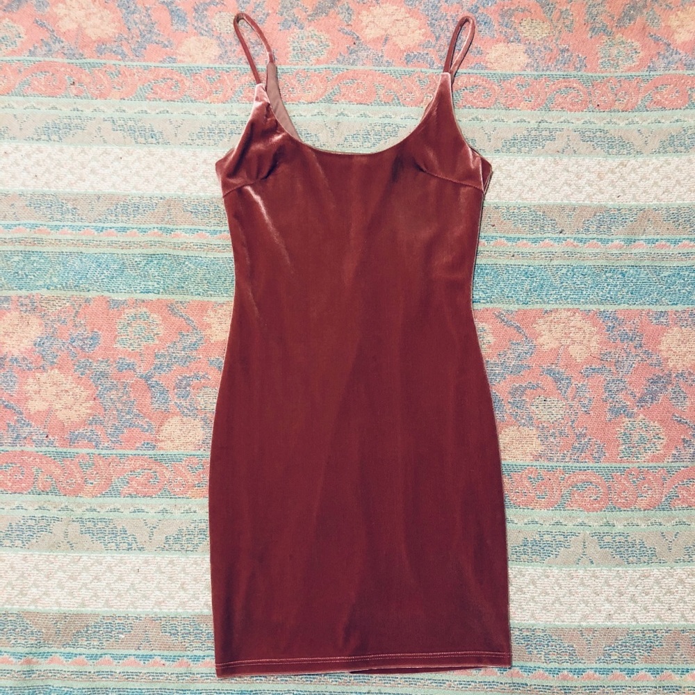 Mauve, velvet midi dress